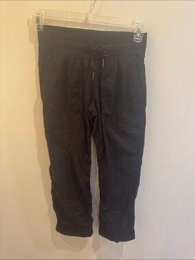 lululemon athletica Black Drawstring Cropped Pants